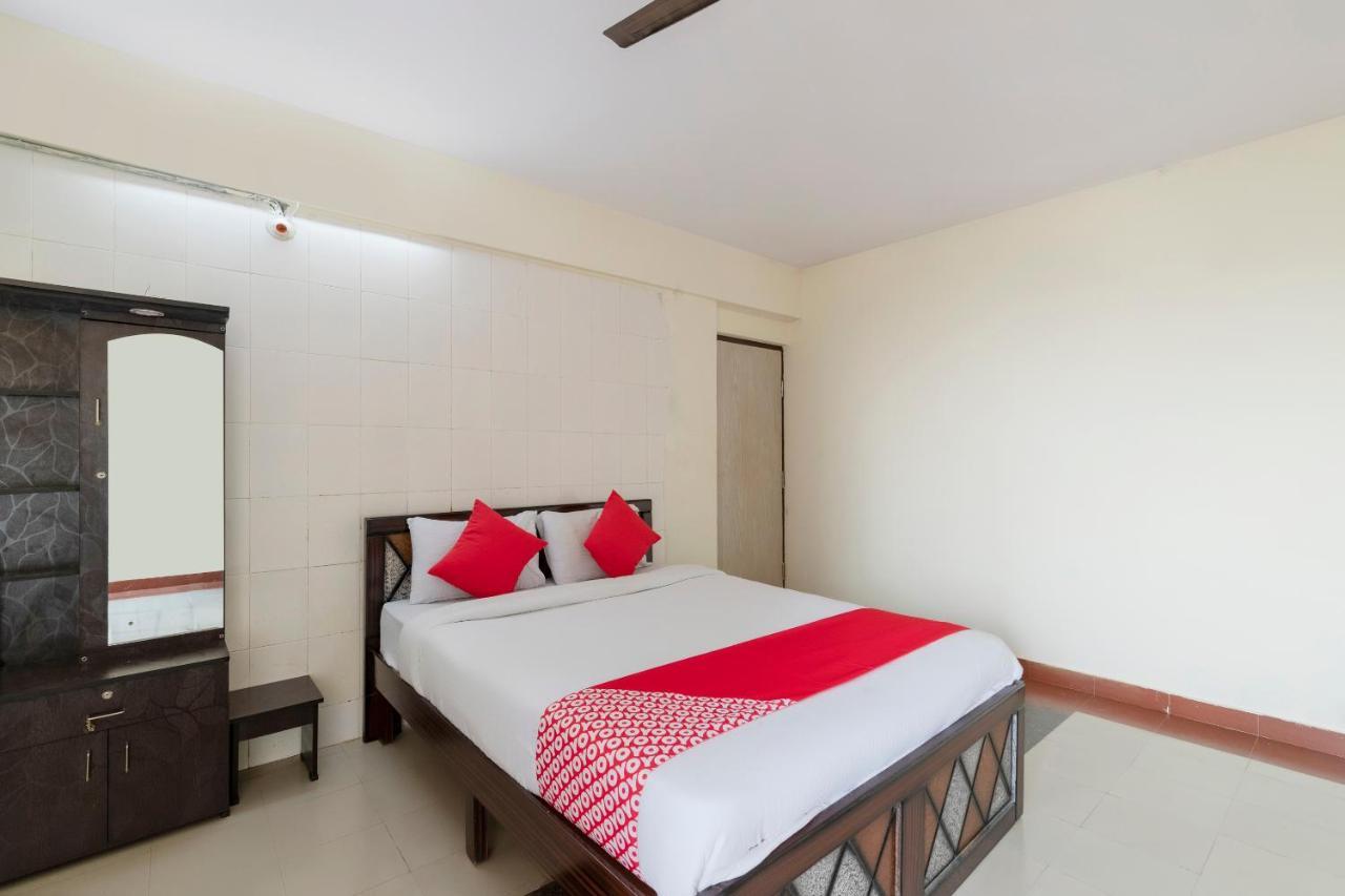 Hotel Oyo 49073 Whitefield Comforts Bangalore Zimmer foto